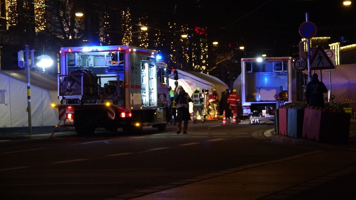 Attacco al mercatino di Natale a Magdeburgo, killer puntava all’area bimbi. Scholz “Fermeremo chi vuole seminare odio”